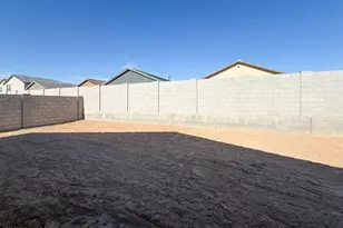 24200 W Bowker St, Buckeye, AZ 85326 - Photo 17