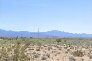 1074 S Ligurta Rd, Golden Valley, AZ 86413 - Photo 1