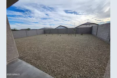 23935 W Pima Street, Buckeye, AZ 85326 - Photo 5