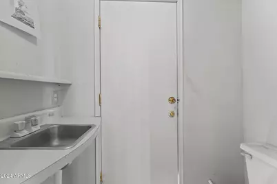 30857 S Wandering Way, Congress, AZ 85332 - Photo 31