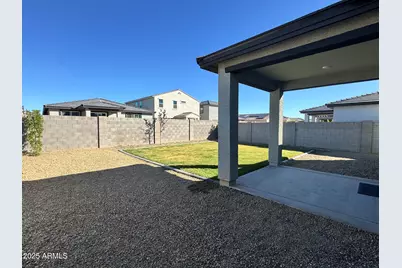 18228 W Daley Lane, Surprise, AZ 85387 - Photo 15