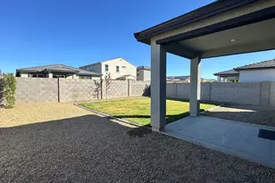 18228 W Daley Ln, Surprise, AZ 85387 - Photo 15