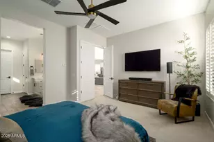 6525 E Libby St, Phoenix, AZ 85054 - Photo 15