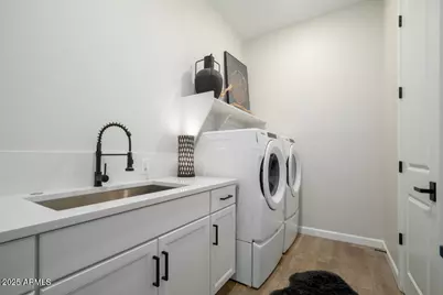 6525 E Libby Street, Phoenix, AZ 85054 - Photo 31