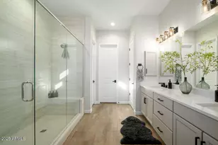 6525 E Libby St, Phoenix, AZ 85054 - Photo 17