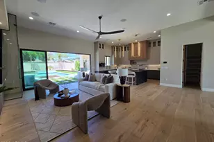 4332 E Vermont Ave, Phoenix, AZ 85018 - Photo 11