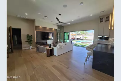 4332 E Vermont Avenue, Phoenix, AZ 85018 - Photo 17