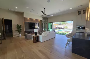 4332 E Vermont Ave, Phoenix, AZ 85018 - Photo 17