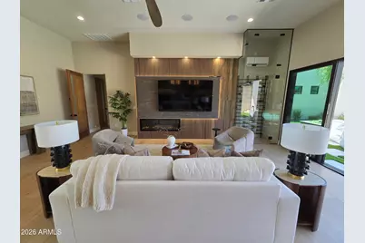 4332 E Vermont Avenue, Phoenix, AZ 85018 - Photo 13