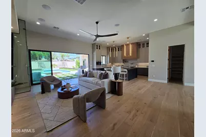 4332 E Vermont Avenue, Phoenix, AZ 85018 - Photo 7