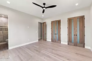 4332 E Vermont Ave, Phoenix, AZ 85018 - Photo 57
