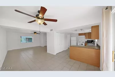 8249 E Thomas Road E, Scottsdale, AZ 85251 - Photo 3