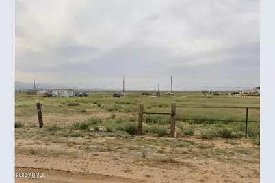 6130 W Redwall Drive, Golden Valley, AZ 86413 - Photo 1