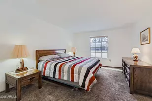 10454 W Palmeras Dr, Sun City, AZ 85373 - Photo 15