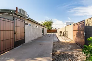 6728 N 24th Dr, Phoenix, AZ 85015 - Photo 31