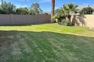 966 E Rockwell Dr, Chandler, AZ 85225 - Photo 27