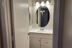 966 E Rockwell Dr, Chandler, AZ 85225 - Photo 13