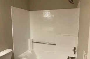 966 E Rockwell Dr, Chandler, AZ 85225 - Photo 11