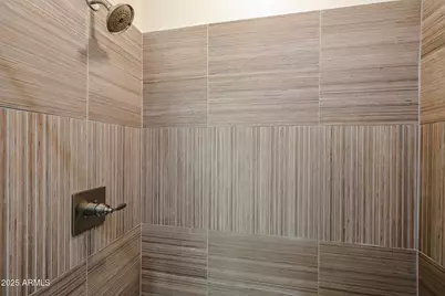 14364 W Desert Hollow Drive, Surprise, AZ 85387 - Photo 21