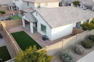 14364 W Desert Hollow Dr, Surprise, AZ 85387 - Photo 35