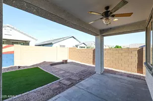 14364 W Desert Hollow Dr, Surprise, AZ 85387 - Photo 27