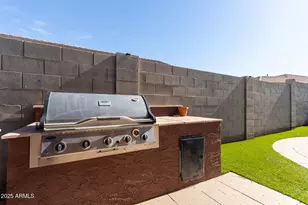 2513 W Carter Rd, Phoenix, AZ 85041 - Photo 7