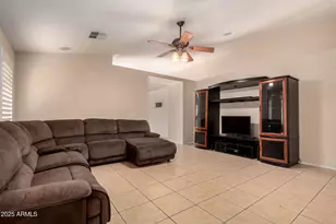 2513 W Carter Rd, Phoenix, AZ 85041 - Photo 3