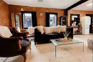 1055 E Whitton Ave, Phoenix, AZ 85014 - Photo 3