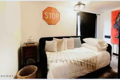 1055 E Whitton Avenue, Phoenix, AZ 85014 - Photo 11