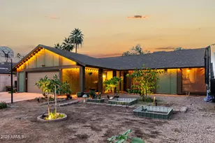 3926 W Glenaire Dr, Phoenix, AZ 85053 - Photo 1