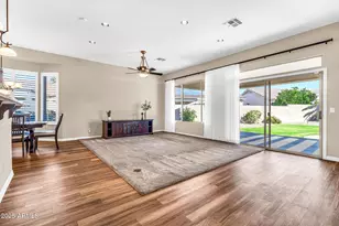 4915 S Tangerine Ln, Gilbert, AZ 85298 - Photo 9