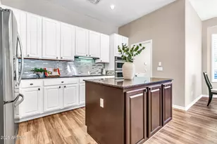 4915 S Tangerine Ln, Gilbert, AZ 85298 - Photo 15