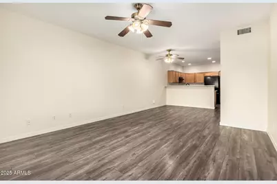 2201 N Comanche Drive #1104, Chandler, AZ 85224 - Photo 3