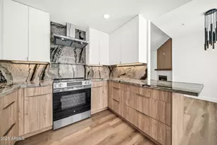 15380 N 100th St, Scottsdale, AZ 85260 - Photo 9