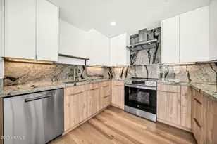 15380 N 100th St, Scottsdale, AZ 85260 - Photo 9