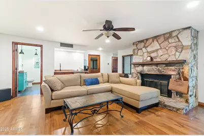 7502 N 7th Avenue, Phoenix, AZ 85021 - Photo 15