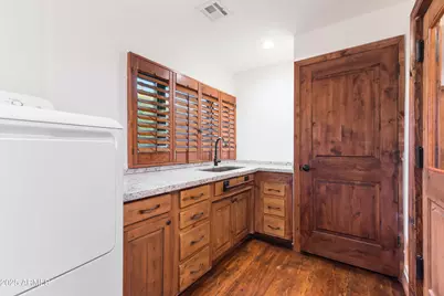 7502 N 7th Avenue, Phoenix, AZ 85021 - Photo 33