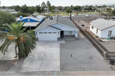 122 S 5th Street, Avondale, AZ 85323 - Photo 3