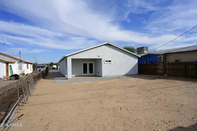 122 S 5th Street, Avondale, AZ 85323 - Photo 21