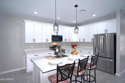 122 S 5th Street, Avondale, AZ 85323 - Photo 9