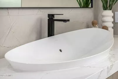 4228 E Avalon Drive, Phoenix, AZ 85018 - Photo 39