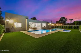 4228 E Avalon Dr, Phoenix, AZ 85018 - Photo 71