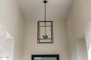 4228 E Avalon Dr, Phoenix, AZ 85018 - Photo 11