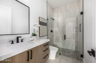 4228 E Avalon Dr, Phoenix, AZ 85018 - Photo 49