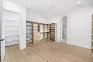 4228 E Avalon Dr, Phoenix, AZ 85018 - Photo 45