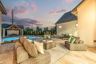 5739 E Calle Del Paisano, Phoenix, AZ 85018 - Photo 45