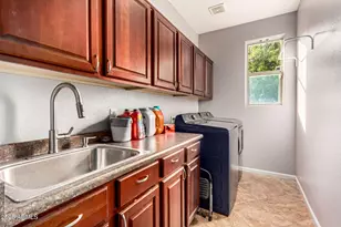 6409 W Lucia Dr, Phoenix, AZ 85083 - Photo 37