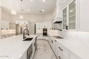 9357 W Canyon Verde Dr, Casa Grande, AZ 85194 - Photo 13