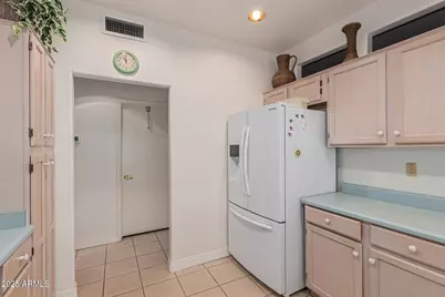 13827 W Territorial Lane, Sun City West, AZ 85375 - Photo 17