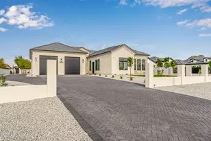 7090 W Celestine Dr, Peoria, AZ 85383 - Photo 3